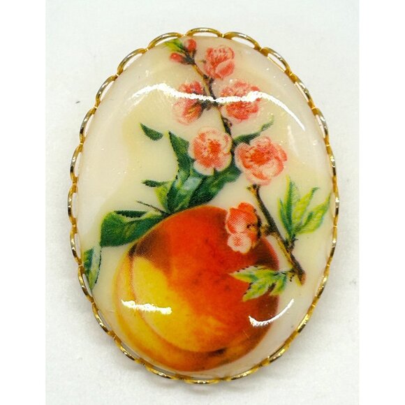 Vintage Peach & Blossom Brooch Porcelain Cameo Fruit Gold-tone Scalloped Edge - Picture 2 of 8